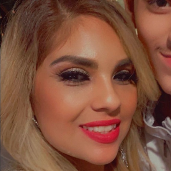 glamorousliz